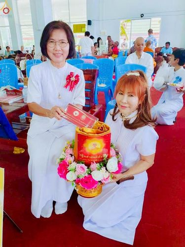 ภาพ No.253413:วันที่ 12 ตุลาคม พ.ศ. 2568 พิธีทอดกฐินสามัคคีทั่วไทย 30,000 วัด โดยคณะศิษยานุศิษย์ บูชาธรรม 81 ปี หลวงพ่อธัมมชโย ณ วัดบางนางเพ็ง ตำบลบ้านระกาศ อำเภอบางบ่อ จังหวัดสมุทรปราการ