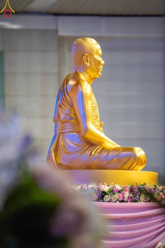 ภาพ No.154229:พิธีบูชาครูผู้ค้นพบวิชชาธรรมกาย ณ สภาธรรมกายสากล วัดพระธรรมกาย วันอังคารที่ 17 กันยายน พ.ศ. 2567