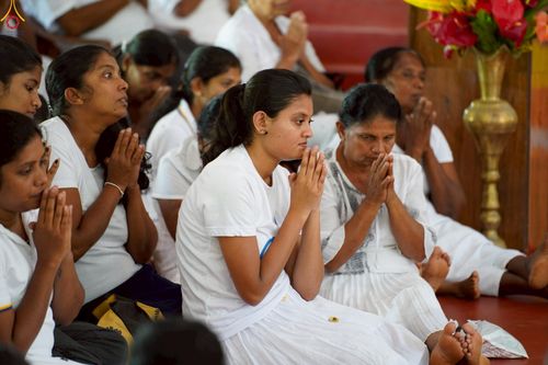 ภาพ No.264844:วันที่ 17 ตุลาคม พ.ศ. 2568 กฐินสมทบต่างประเทศ บูชาธรรม 81 ปี หลวงพ่อธัมมชโย ณ วัดศรีบุปผาราม เมืองปัลเลโปลา ประเทศศรีลังกา 