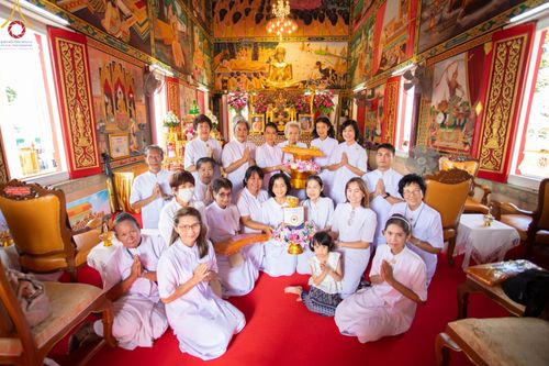 ภาพ No.92901:พิธีทอดกฐินสามัคคีทั่วไทย 5,000 วัด โดยคณะศิษยานุศิษย์วัดพระธรรมกาย  น้อมบูชาธรรม 79 ปี หลวงพ่อธัมมชโย  ณ วัดเตาปูน จ.ชลบุรี วันที่ 8 พฤศจิกายน พ.ศ. 2566