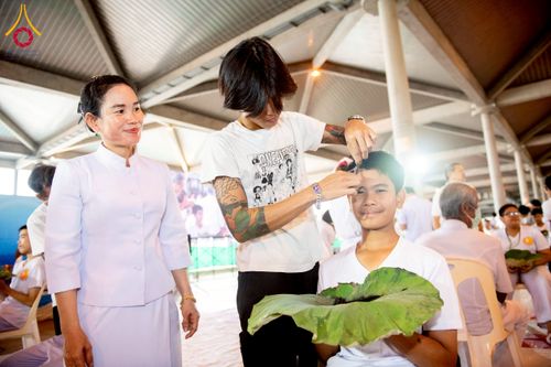 ภาพ No.214240:วันอาทิตย์ที่ 30 มีนาคม พ.ศ. 2568  พิธีปลงผมสามเณรฟื้นฟูทั่วไทย ณ มหารัตนวิหารคด คอร์ 22 วัดพระธรรมกาย จ.ปทุมธานี