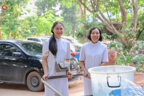 ภาพ No.155612:โครงการ อุบาสกแก้ว อุบาสิกาแก้ว รุ่นที่ 2 ตัวแทนทอดกฐินสามัคคีทั่วไทย 30,000 วัด ระหว่างวันที่ 13-15 กันยายน พ.ศ. 2567 ณ ศูนย์ปฏิบัติธรรมหนองบัวลำภู