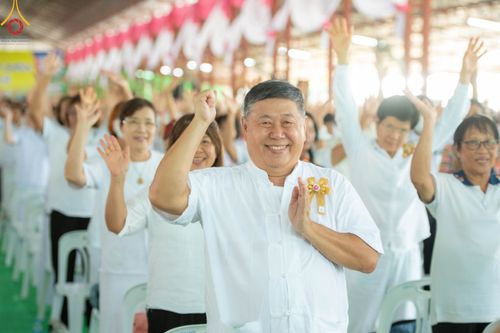 ภาพ No.91614:พิธีทอดผ้าป่า สร้างลานเอนกประสงค์พญานาค 4 ตระกูล จุดประทีปโคมลาน ถวายเป็นพุทธบูชา  สร้างความสว่างไสวให้กับแผ่นดินด้วยแสงธรรม วันอาทิตย์ที่ 29 ตุลาคม พ.ศ. 2566 ณ พุทธอุทยานนานาชาติ จังหวัดหนองคาย