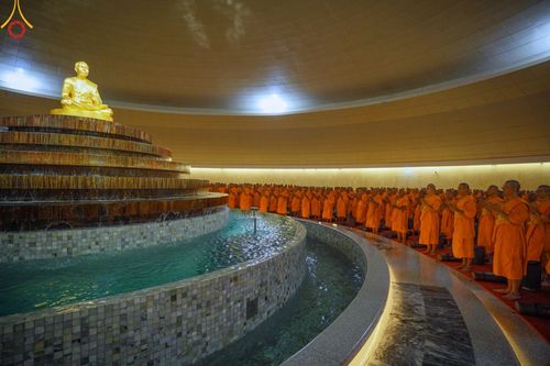 ภาพ No.188380:พิธีต้อนรับพระธรรมยาตรา ในโครงการธรรมยาตรา กตัญญูบูชา มหาปูชนียาจารย์ พระมงคลเทพมุนี(สด จนฺทสโร) พระผู้ปราบมาร อนุสรณ์สถาน 7 แห่ง ปีที่ 13 วันที่ 2 มกราคม พ.ศ. 2568 ณ วัดพระธรรมกาย จ.ปทุมธานี