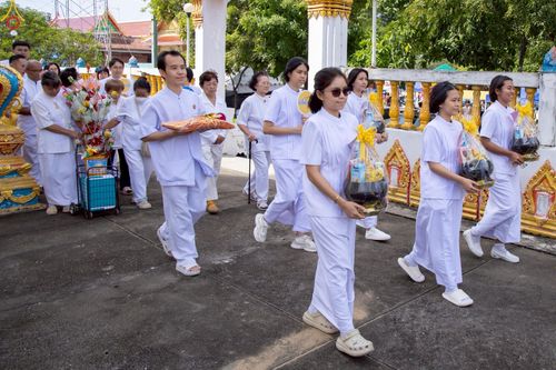 ภาพ No.264085:วันที่ 23 ตุลาคม พ.ศ. 2568 พิธีทอดกฐินสามัคคีทั่วไทย 30,000 วัด โดยคณะศิษยานุศิษย์ บูชาธรรม 81 ปี หลวงพ่อธัมมชโย ณ วัดบ่อน้ำจืด อ.กำแพงแสน จ.นครปฐม