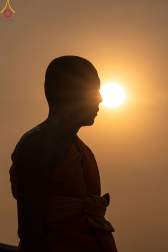 ภาพ No.204464:พิธีจุดประทีปถวายเป็นพุทธบูชา และบูชาธรรมมหาปูชนียาจารย์ ณ วัดพระธรรมกาย ตำบลคลองสาม อำเภอคลองหลวง จังหวัดปทุมธานี ในโครงการธรรมยาตรา กตัญญูบูชา มหาปูชนียาจารย์ พระมงคลเทพมุนี(สด จนฺทสโร) พระผู้ปราบมาร ปีที่ 13 วันที่ 31 มกราคม พ.ศ. 2568