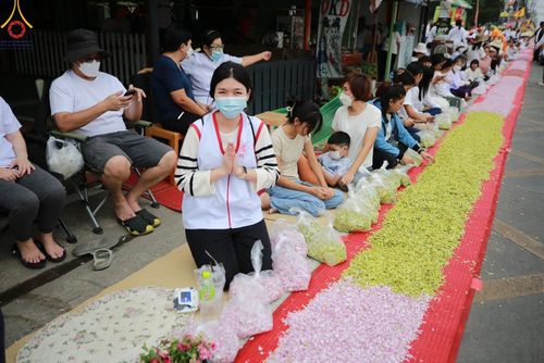 ภาพ No.121303:V.21 ลุยต่อ การเตรียมงาน เก็บงาน การรับบุญของเจ้าหน้าที่หน่วยงานต่างๆ เพื่อโครงการธรรมยาตรา กตัญญูบูชามหาปูชนียาจารย์ พระมงคลเทพมุนี (สด จนฺทสโร) พระผู้ปราบมาร อนุสรณ์สถาน 7 แห่ง ปีที่ 12 ระหว่างวันที่ 2 - 31 มกราคม พ.ศ.2567