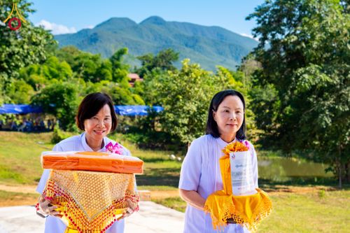 ภาพ No.179302:พิธีทอดกฐิน ณ ธุดงคสถานลำพูน อำเภอบ้านโฮ่ง จังหวัดลำพูน ในโครงการกฐินสามัคคีทั่วไทย 30,000 วัด บูชาธรรม 80 ปี หลวงพ่อธัมมชโย โดยคณะศิษยานุศิษย์วัดพระธรรมกาย วันที่ 15 พฤศจิกายน พ.ศ. 2567