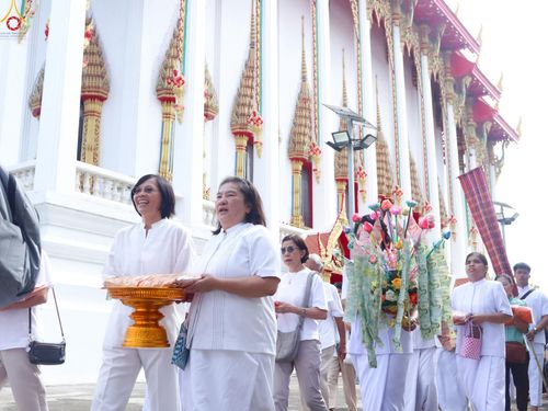 ภาพ No.250378:วันพุธที่ 8 ตุลาคม พ.ศ. 2568 พิธีทอดกฐินสามัคคีทั่วไทย 30,000 วัด โดยคณะศิษยานุศิษย์ บูชาธรรม 81 ปี หลวงพ่อธัมมชโย ณ วัดรางกำหยาด อ.บางเลน จ.นครปฐม