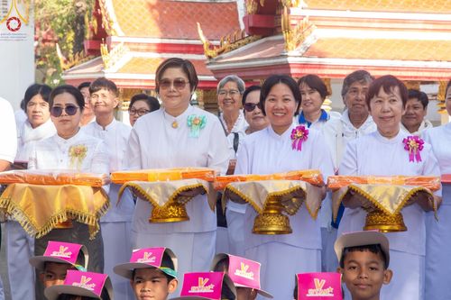 ภาพ No.196785:พิธีทอดผ้าป่าทำนุบำรุงศาสนสถาน ณ วัดโพธิ์เอน ต.บางขุนกอง อ.บางกรวย จ.นนทบุรี ในโครงการธรรมยาตรา กตัญญูบูชา มหาปูชนียาจารย์ พระมงคลเทพมุนี(สด จนฺทสโร) พระผู้ปราบมาร อนุสรณ์สถาน 7 แห่ง ปีที่ 13 วันที่ 17 มกราคม พ.ศ. 2568