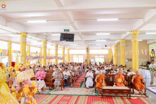 ภาพ No.257978:วันที่ 18 ตุลาคม พ.ศ. 2568 พิธีทอดกฐินสามัคคีทั่วไทย 30,000 วัด โดยคณะศิษยานุศิษย์ บูชาธรรม 81 ปี หลวงพ่อธัมมชโย ณ สำนักสงฆ์แหลมเพชร จ.ภูเก็ต