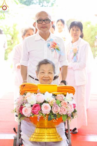 ภาพ No.95403:พิธีทอดกฐินสามัคคีทั่วไทย 5,000 วัด ณ ธรรมอุทยานบ้านแป้ง จ.สิงห์บุรี (ปฐมกฐิน) วันที่ 18 พฤศจิกายน พ.ศ. 2566