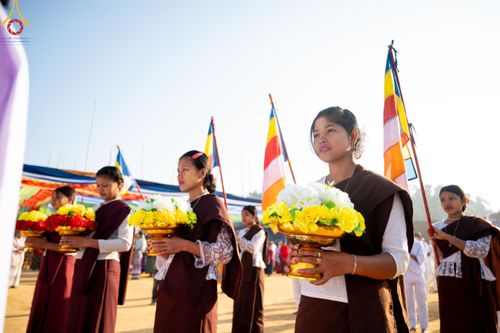 ภาพ No.130237:Photo Story ปฐมบรรพชาชาวพุทธมาร์มา Episode 3/5 วันที่ 9 กุมภาพันธ์ พ.ศ. 2567 ในโครงการบรรพชาสามเณร ครั้งแรกของชาวพุทธมาร์มา บังกลาเทศ ณ วัดธัมจักร อรัญกุฏิ เมืองรัมการ์ คาร์กาชารี บังกลาเทศ