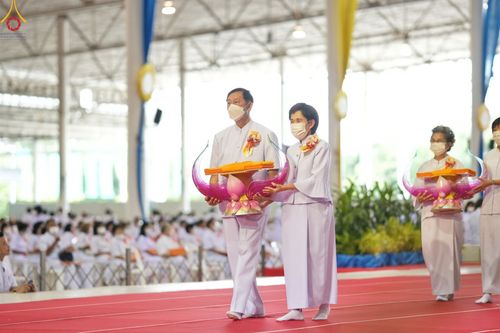 ภาพ No.89006:พิธีทอดผ้าป่าสมทบกฐินครั้งที่ 2 วันศุกร์ที่ 29 กันยายน พ.ศ. 2566 วันเพ็ญขึ้น 15 ค่ำ เดือน 10 ณ ห้องแก้วสารพัดนึก 1 วัดพระธรรมกาย