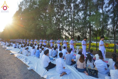 ภาพ No.135263:พิธีปลงผม ธรรมทายาท ระดับอุดมศึกษา รุ่นที่ 51 ภาคฤดูร้อน ณ วัดพระธรรมกาย จ.ปทุมธานี วันเสาร์ที่ 6 เมษายน พ.ศ. 2567