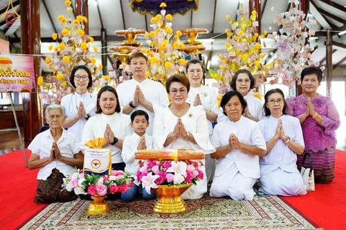 ภาพ No.94847:พิธีทอดกฐินสามัคคีทั่วไทย 5,000 วัด ณ วัดโพธิ์ศรีเจริญ อ.ศรีประจันต์ จ.สุพรรณบุรี วันที่ 12 พฤศจิกายน พ.ศ. 2566