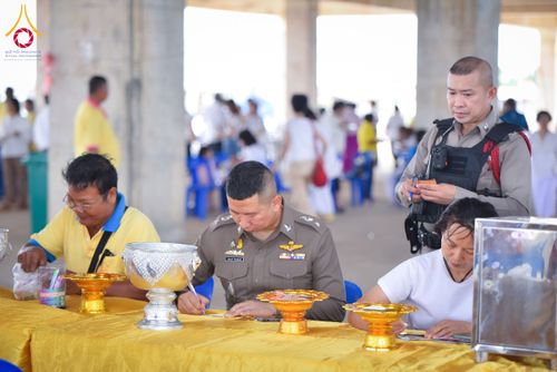 ภาพ No.152564:พิธีเททองหล่อพระพุทธรูปประจำสัตตมหาสถาน ธรรมอุทยานอุโบสถวัดสายสุวพรรณ - กิจกรรมปลูกต้นไม้เฉลิมพระเกียรติ พระบาทสมเด็จพระเจ้าอยู่หัว วันที่ 26 กรกฎาคม พ.ศ. 2567