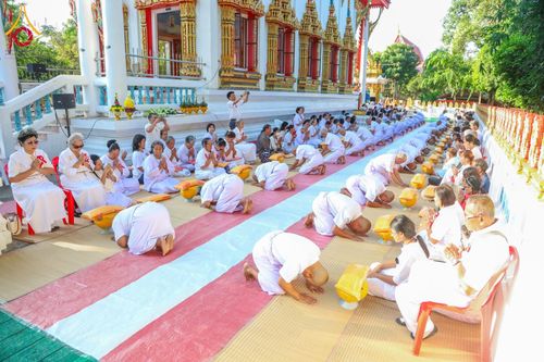 ภาพ No.181208:พิธีบรรพชาอุปสมบท ณ วัดเกาะแก้วประชานุรักษ์ ต.ชัยนาม อ.วังทอง จ.พิษณุโลก ในโครงการบรรพชาอุปสมบท บูชาธรรมมหาปูชนียาจารย์ วันที่ 8 ธันวาคม พ.ศ. 2567
