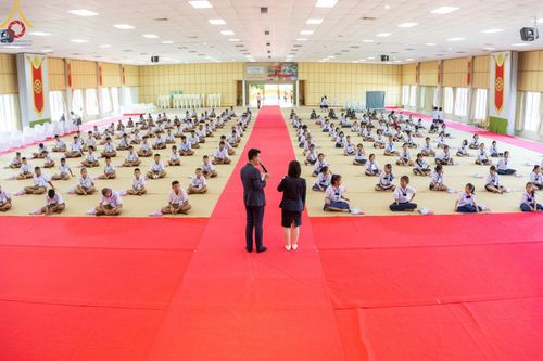 ภาพ No.185129:กิจกรรมวันรวมพลังเด็กดี V-Star ผู้นำฟื้นฟูศีลธรรมโลก จังหวัดพิจิตร ณ ศูนย์ปฏิบัติธรรมกัลยาณมิตรพิจิตร ต.ตะพานหิน อ.ตะพานหิน จ.พิจิตร วันที่ 12 ธันวาคม พ.ศ. 2567