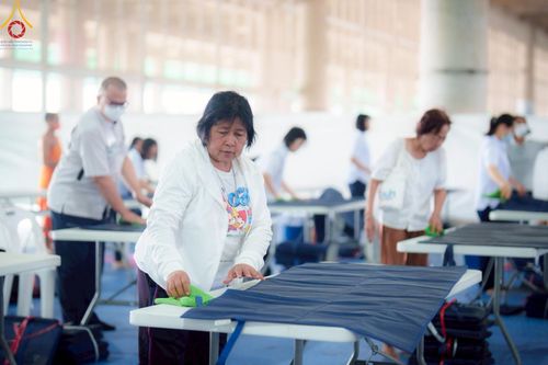 ภาพ No.218224:วันที่ 12-18 เมษายน พ.ศ. 2568 พระภิกษุและเจ้าหน้าที่อาสาสมัคร เตรียมพื้นที่ต้อนรับพักค้างพระสังฆาธิการ เนื่องในงานวันคุ้มครองโลก 22 เมษายน พ.ศ. 2568