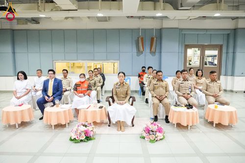 ภาพ No.122937:อำเภอคลองหลวง จัดประชุมกำนัน ผู้ใหญ่บ้าน แพทย์ประจำตำบล ผู้ช่วยผู้ใหญ่บ้าน สารวัตรกำนัน ฯลฯ ประจำเดือนกุมภาพันธ์ พ.ศ. 2567 ณ วัดพระธรรมกาย