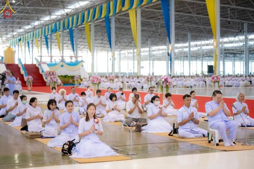 ภาพ No.149102:พิธีจุดเทียนใจ ไฟนิรันดร์ อนันตชัย วันอาทิตย์ที่ 18 สิงหาคม พ.ศ. 2567 วัดพระธรรมกาย จ. ปทุมธานี