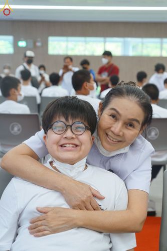 ภาพ No.78433:พิธีตัดปอยผม โครงการหน่อแก้วเปรียญธรรมรุ่นที่ 11  วันที่ 26 มีนาคม พ.ศ.2566  ณ หมู่กุฏิสามเณร อาคารค่ายจองแชมป์ วัดพระธรรมกาย