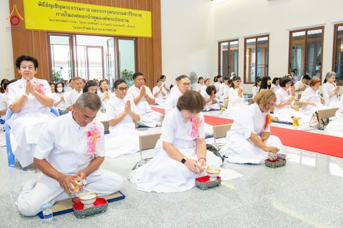 ภาพ No.336309:วันจันทร์ที่ 22 มิถุนายน พ.ศ.2569 พิธีอัญเชิญพระธรรมกาย และบรรจุพระบรมสารีริกธาตุ  ภายในเกศดอกบัวตูม องค์พระประธาน ณ อาคารสมปรารถนา วัดกลางธนรินทร์ ต.บ้านแป้ง อ.พรหมบุรี จ.สิงห์บุรี