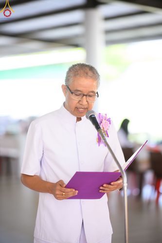 ภาพ No.81194:พิธีถวายสังฆทานแด่คณะสงฆ์ 323 วัด พิธีมอบกองทุนหนุนแรงใจช่วยครูใต้ และพิธีทำบุญอุทิศส่วนกุศลแด่ผู้วายชนม์ในเหตุการณ์ความไม่สงบ ๔ จังหวัดชายแดนภาคใต้  ปีที่ 19 ครั้งที่ 162 วันเสาร์ที่ 27 พฤษภาคม พ.ศ. 2566 ณ ศูนย์ปฏิบัติธรรมภาคใต้ อ.บางกล่ำ จ.สงขลา