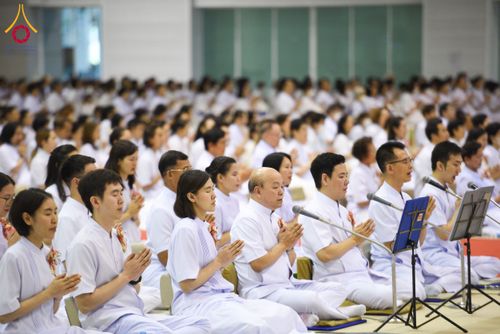 ภาพ No.134494:พิธีทอดผ้าป่าสมทบ มหาสังฆทาน 10,000 วัด ทั่วไทย วันอาทิตย์ต้นเดือนที่ 7 เมษายน พ.ศ.2567 ณ ห้องแก้วสารพัดนึก 1 สภาธรรมกายสากล  วัดพระธรรมกาย จ.ปทุมธานี