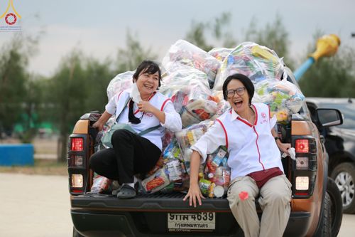 ภาพ No.119578:V.18 ทันทีม การเตรียมงาน เก็บงาน การรับบุญของเจ้าหน้าที่หน่วยงานต่างๆ เพื่อโครงการธรรมยาตรา กตัญญูบูชามหาปูชนียาจารย์ พระมงคลเทพมุนี (สด จนฺทสโร) พระผู้ปราบมาร อนุสรณ์สถาน 7 แห่ง ปีที่ 12 ระหว่างวันที่ 2 - 31 มกราคม พ.ศ.2567