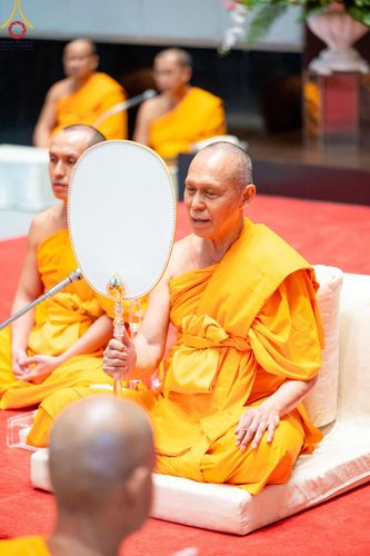 ภาพ No.156855:พิธีบรรพชาอุปสมบท ธรรมทายาท โครงการอุปสมบทหมู่บูชาธรรมครบรอบ 107 ปี วันครูผู้ค้นพบวิชชาธรรมกาย ณ โบสถ์พระไตรปิฏก วัดพระธรรมกาย วันเสาร์ที่ 14 กันยายน พ.ศ. 2567