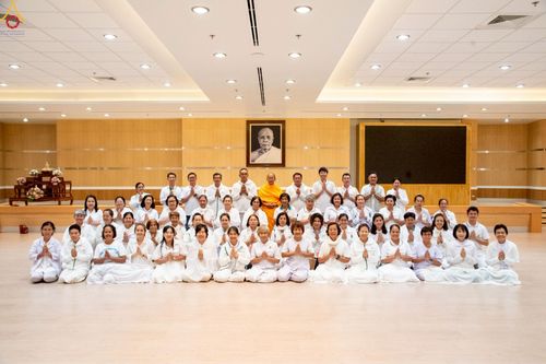 ภาพ No.242431:วันที่ ๒๙ - ๓๑ สิงหาคม พ.ศ. ๒๕๖๘ สัมมนารวมใจผู้นำบุญ บูชาธรรม ๘๑ ปี  หลวงพ่อธัมมชโย รุ่นที่ ๒ กฐินสามัคคีทั่วไทย ๓๐,๐๐๐ วัด โครงการอุปสมบทบูชาธรรมมหาปูชนียาจารย์  ๓,๐๐๐ รูป