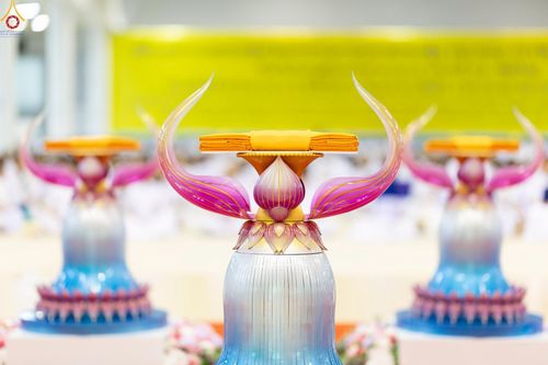 ภาพ No.244118:วันอาทิตย์ที่ 7 กันยายน พ.ศ. 2568 พิธีทอดผ้าป่าสมทบกฐินวัดพระธรรมกาย และสมทบกฐิน 30,000 วัดทั่วไทย ครั้งที่ 2 ณ ห้องแก้วสารพัดนึก 1 วัดพระธรรมกาย