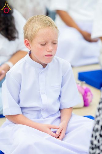 ภาพ No.313263:วันอาทิตย์ที่ 8 มีนาคม พ.ศ. 2569 พิธีสมโภชรูปเหมือนพระมงคลเทพมุนี (สด จนฺทสโร) และพิธีทอดผ้าป่าสามัคคีเพื่อสร้างวิหารพระมงคลเทพมุนี ณ วัดพุทธเคปทาวน์ ประเทศแอฟริกาใต้