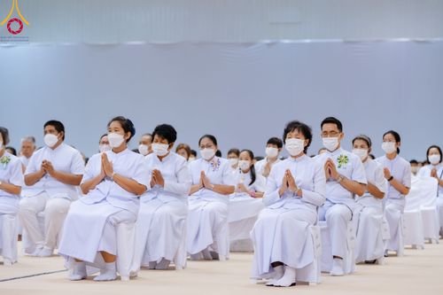 ภาพ No.91010:พิธีบำเพ็ญกุศลสวดพระอภิธรรม  อุบาสกถาวร พรหมถาวร (อุบาสกผู้ปั้นพระ) คืนที่ 6 วันพฤหัสบดีที่ 19 ตุลาคม พ.ศ. 2566 ณ ห้องแก้วสารพัดนึก 1 สภาธรรมกายสากล วัดพระธรรมกาย จ.ปทุมธานี