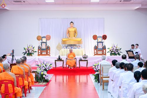 ภาพ No.342962:วันอาทิตย์ที่ 9 สิงหาคม พ.ศ.2569 พิธีมอบพัด ตั้งฐานานุกรม พระราชภาวนาวชิรวิเทศ วิ. ณ ห้องอาคารปลูกศรัทธา 2 วัดพระธรรมกาย