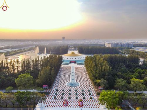 ภาพ No.68279:พุทธบุตรธรรมยาตรา ปฏิบัติธรรมและบันทึกภาพประวัติศาสตร์ ในโครงการธรรมยาตรา เส้นทางพระผู้ปราบมาร ปีที่ 11 ณ วัดพระธรรมกาย จ.ปทุมธานี วันที่ 22 ธันวาคม พ.ศ. 2565