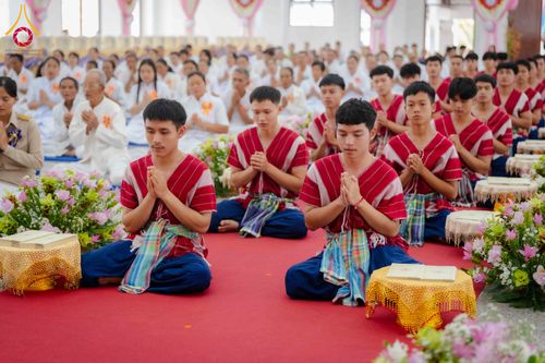 ภาพ No.344853:วันเสาร์ที่ 22 สิงหาคม พ.ศ. 2569 พิธีมุทิตาสักการะมหาเปรียญธรรม คณะสงฆ์ภาค 7 ปีที่ 3 ณ ธรรมสภา วัดบ้านขุน ต.บ่อหลวง อ.ฮอด จ.เชียงใหม่