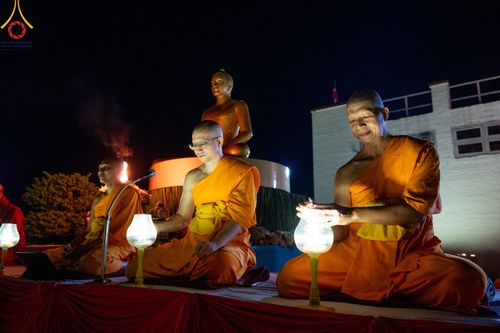 ภาพ No.314310:วันอังคารที่ 17 มีนาคม พ.ศ. 2569 พิธีจุดประทีปเป็นพุทธบูชา ณ วิหารมายาเทวี ลุมพินี ประเทศเนปาล