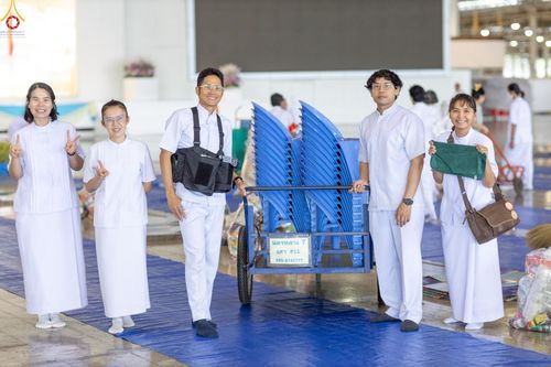 ภาพ No.240567:วันพุธที่ 27 สิงหาคม พ.ศ. 2568 พิธีตักบาตร ในวันธรรมชัย ณ วัดพระธรรมกาย จ.ปทุมธานี