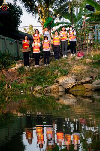 ภาพ No.203137:V.51 สารพัดV สารพัดดี ที่คลองบางนางแท่น ในโครงการธรรมยาตรา กตัญญูบูชา มหาปูชนียาจารย์ พระมงคลเทพมุนี(สด จนฺทสโร) พระผู้ปราบมาร อนุสรณ์สถาน 7 แห่ง ปีที่ 13 ระหว่างวันที่ 2-31 มกราคม พ.ศ. 2568