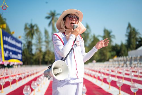 ภาพ No.110161:V.8 พลังทีม การเตรียมงาน เก็บงาน การรับบุญของเจ้าหน้าที่หน่วยงานต่างๆ เพื่อโครงการธรรมยาตรา กตัญญูบูชามหาปูชนียาจารย์ พระมงคลเทพมุนี (สด จนฺทสโร) พระผู้ปราบมาร อนุสรณ์สถาน 7 แห่ง ปีที่ 12 ระหว่างวันที่ 2 - 31 มกราคม พ.ศ.2567