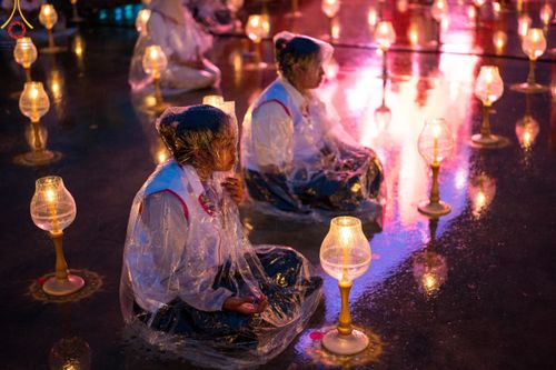 ภาพ No.119873:V.19 แกล้วกล้า การเตรียมงาน เก็บงาน การรับบุญของเจ้าหน้าที่หน่วยงานต่างๆ เพื่อโครงการธรรมยาตรา กตัญญูบูชามหาปูชนียาจารย์ พระมงคลเทพมุนี (สด จนฺทสโร) พระผู้ปราบมาร อนุสรณ์สถาน 7 แห่ง ปีที่ 12 ระหว่างวันที่ 2 - 31 มกราคม พ.ศ.2567