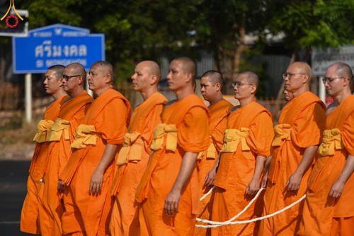 ภาพ No.310521:วันอาทิตย์ที่ 22 กุมภาพันธ์ พ.ศ. 2569 พิธีอัญเชิญพระประธาน “พระธรรมกาย” เพื่อไปประดิษฐาน ณ ธุดงเข้าสถานอำนาจเจริญ จังหวัดอำนาจเจริญ