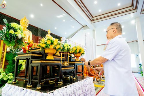 ภาพ No.291895:วันที่ 9 มกราคม พ.ศ. 2569 พิธีทอดผ้าป่าทำนุบำรุงศาสนสถาน ณ วัดศรีเมือง จ.สมุทรสาคร ในโครงการธรรมยาตรา กตัญญูบูชา มหาปูชนียาจารย์ พระมงคลเทพมุนี(สด จนฺทสโร) พระผู้ปราบมาร อนุสรณ์สถาน 7 แห่ง ปีที่ 14