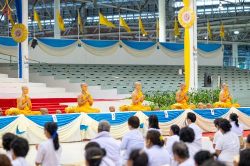 ภาพ No.83937:พิธีมุทิตาอุปสมบทพระมหาเปรียญธรรม ในวันอาทิตย์ที่ 2 กรกฎาคม พ.ศ.2566 ณ สภาธรรมกายสากล วัดพระธรรมกาย