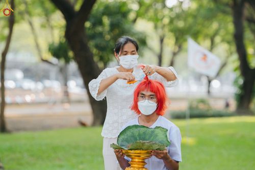 ภาพ No.80061:พิธีตัดปอยผมและปลงผมนาคธรรมทายาท โครงการอุปสมบทหมู่ธรรมทายาท พุทธศาสตร์สากลรุ่นที่ 7 (ภาคฤดูร้อน) วันอาทิตย์ที่ 9 เมษายน พ.ศ.2566