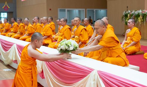 ภาพ No.351188:วันที่ 21 กันยายน พ.ศ. 2569 พิธีปิดโครงการบรรพชาพัฒนาคุณธรรม จริยธรรม  สำหรับนักเรียนนายสิบตำรวจ (นสต.) รุ่นที่ 16 ศูนย์ฝึกอบรมตำรวจภูธรภาค 1