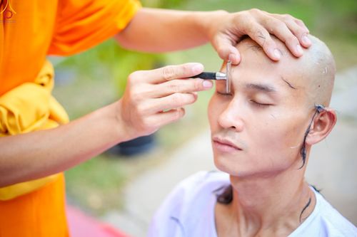 ภาพ No.319802:วันอาทิตย์ที่ 5 เมษายน พ.ศ.2569 พิธีตัดปอยผม และปลงผมนาคธรรมทายาท โครงการบรรพชาและอุปสมบทหมู่ รุ่นบูชาธรรม 82 ปี หลวงพ่อธัมมชโย